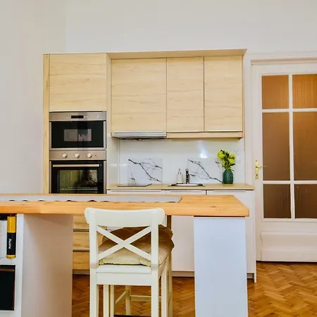 Design Studio * Budapest